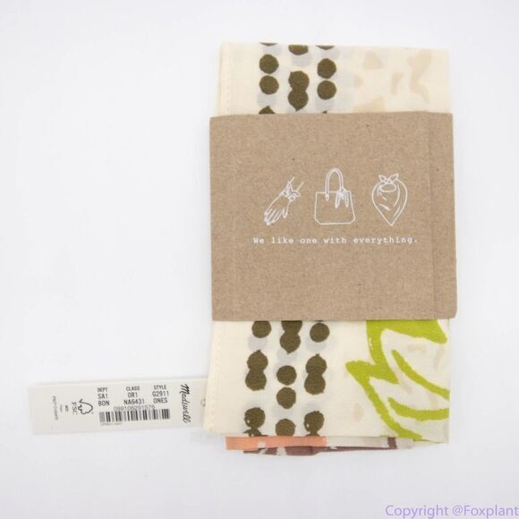 NWT Madewell silk bandana, lovely summer fruit print - Picture 4 of 9